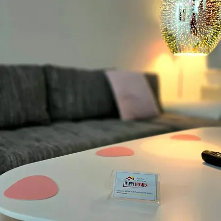Appartement Happy Homes Pink - Up To 5 - Kueche - W-lan - Netflix - Honig - Badewanne *
