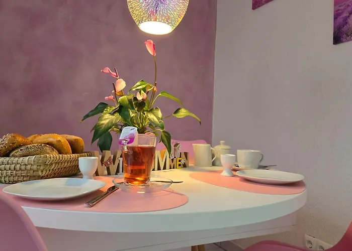 Happy Homes Pink - Dein Design-apartment Mit Wow-effekt - Netflix - Wlan - Parkplatz Appartamento Nidda